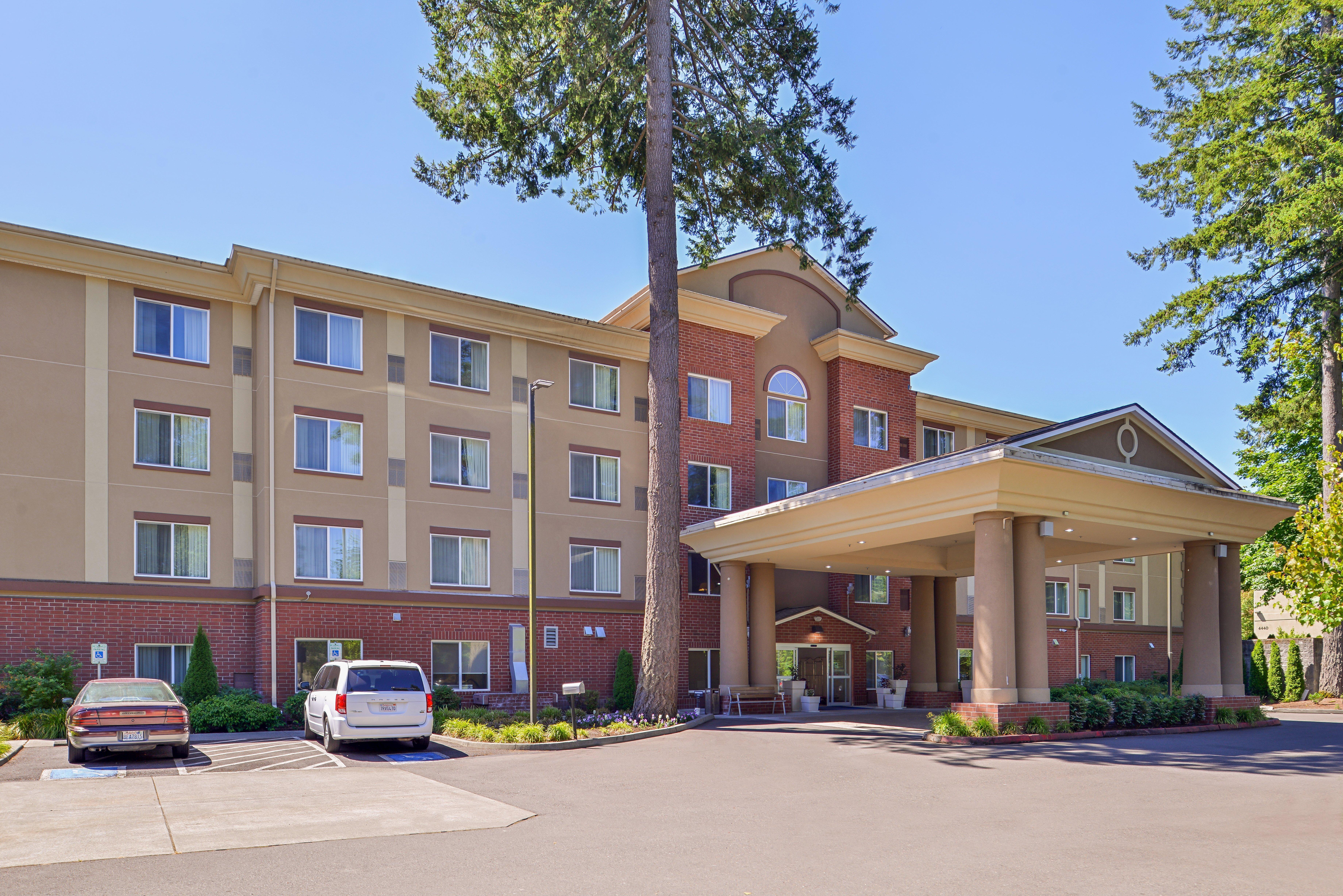 Holiday Inn Express & Suites Lacey - Olympia By Ihg Bagian luar foto