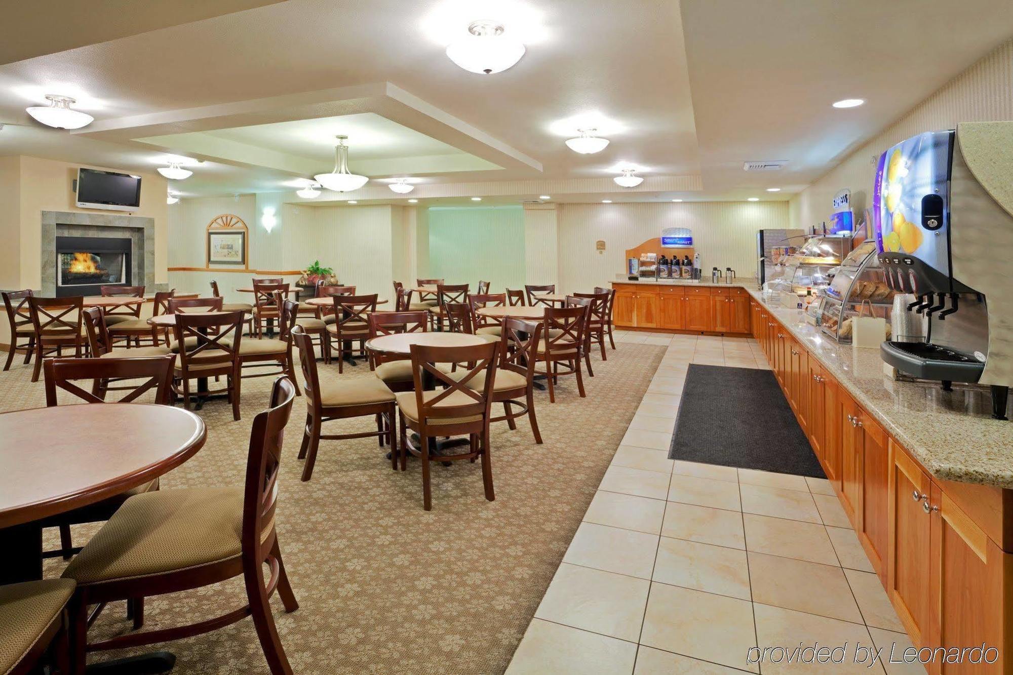 Holiday Inn Express & Suites Lacey - Olympia By Ihg Bagian luar foto