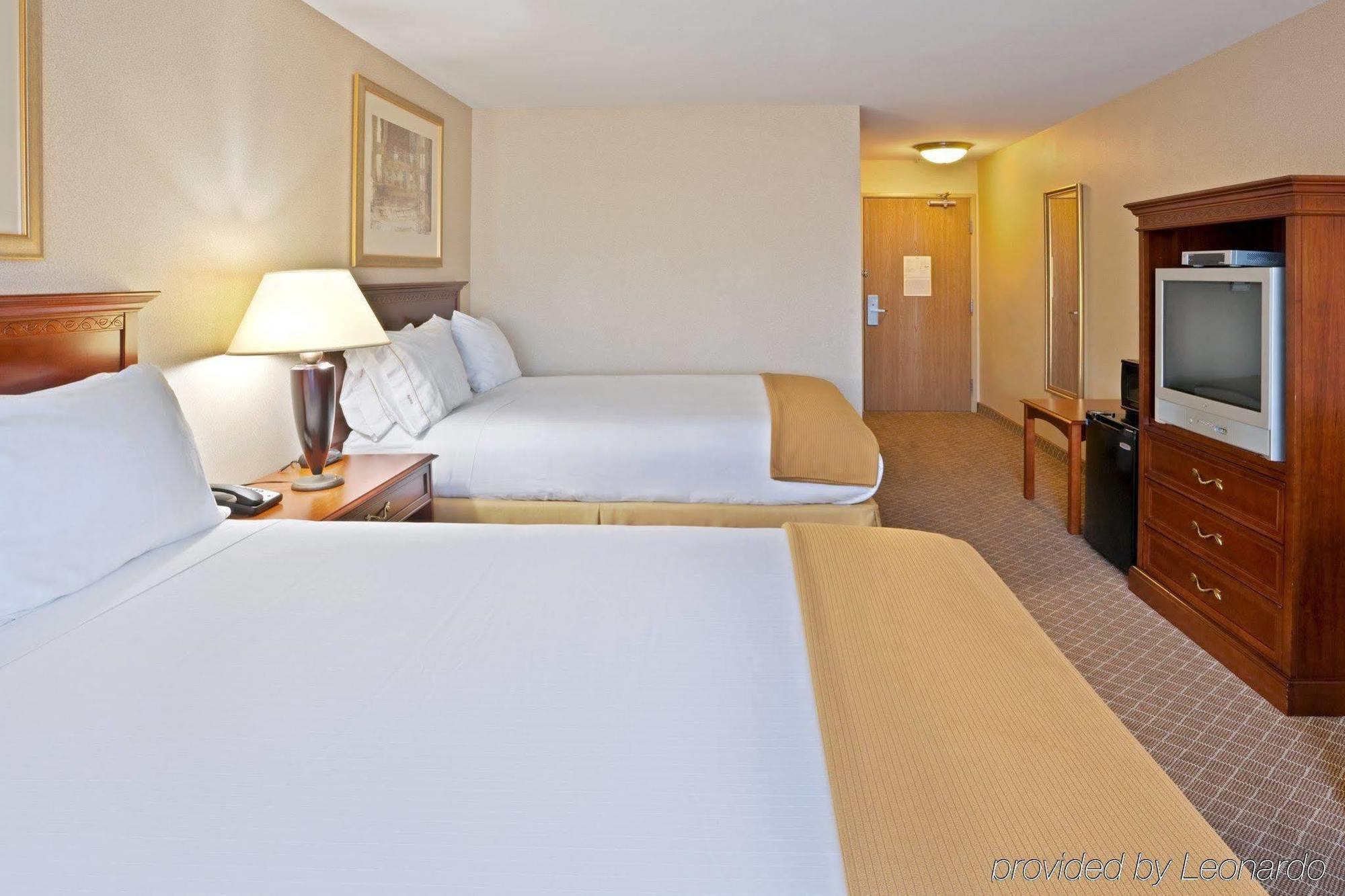 Holiday Inn Express & Suites Lacey - Olympia By Ihg Ruang foto